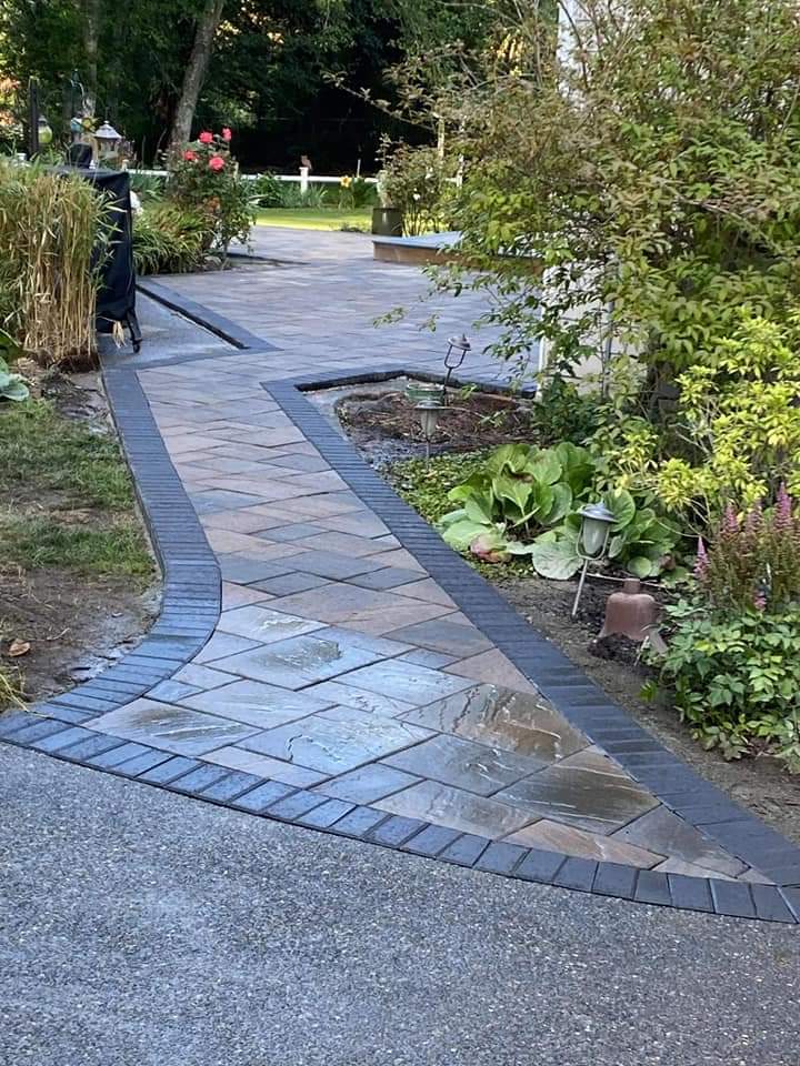 GOAT Hardscape landscape walkway in MetroWest, Massachusetts